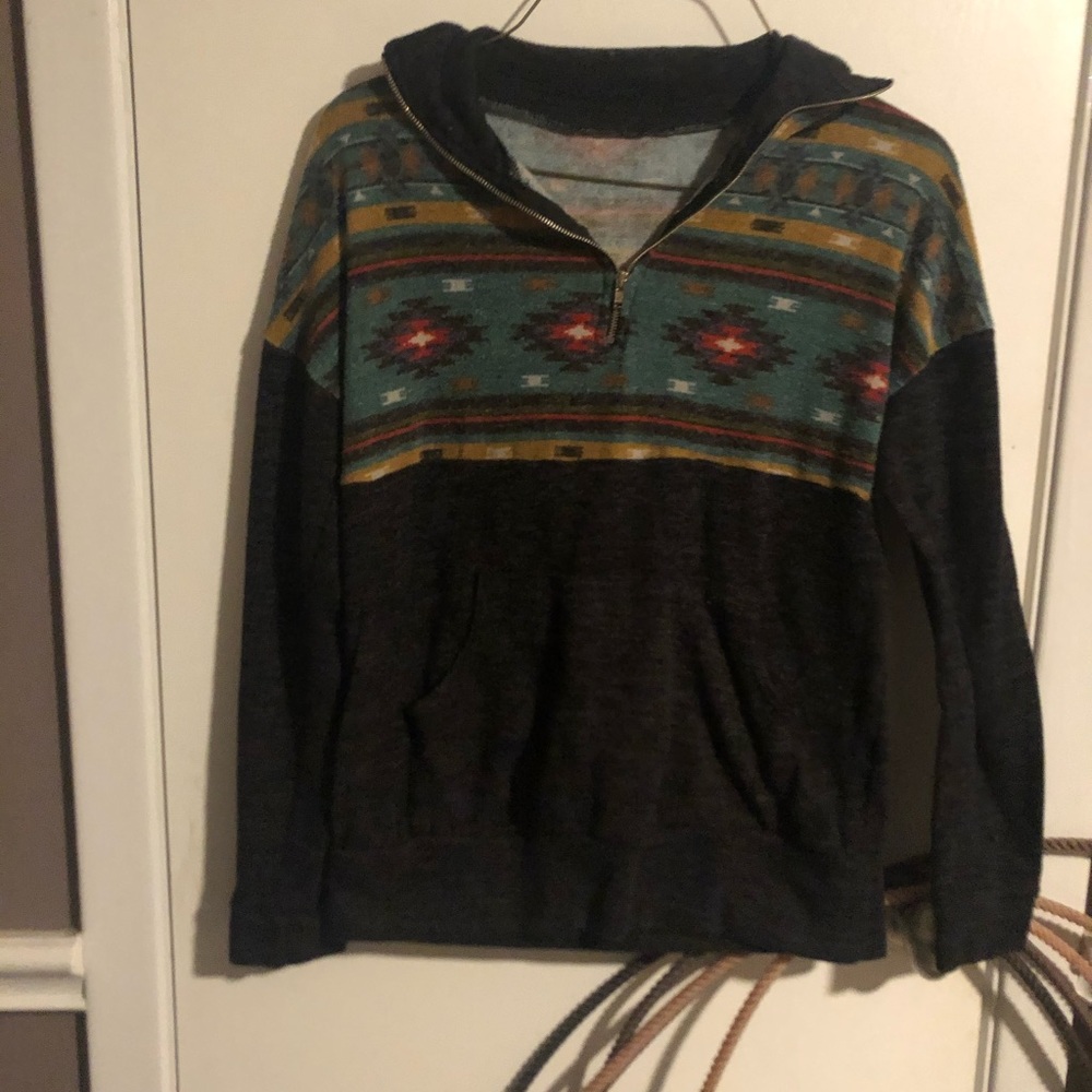 Cute Western Pull over